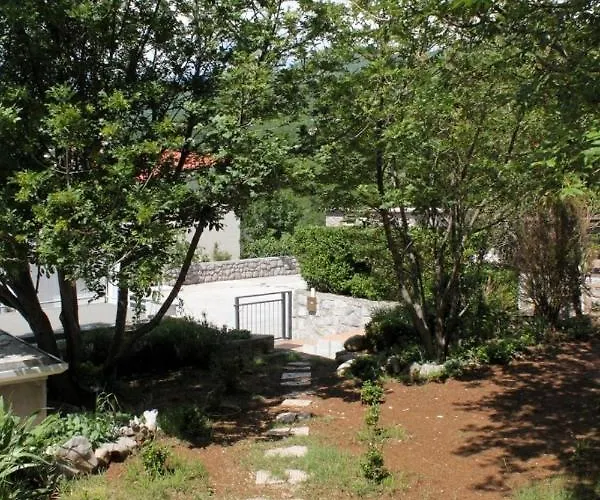 דירה With Parking Spaces Klenovica, Novi Vinodolski - 7605 קלנוביצה