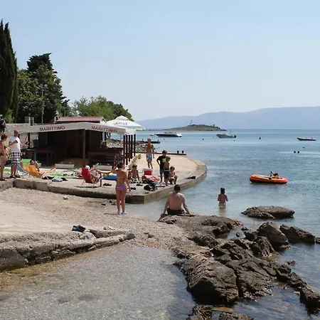 Apartments With Parking Spaces Klenovica, Novi Vinodolski - 7605